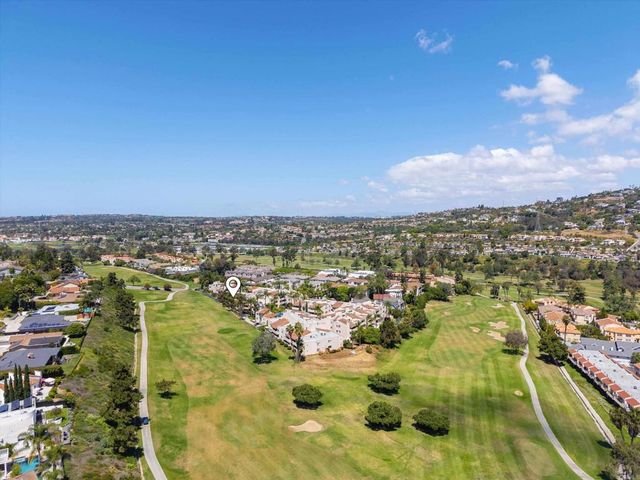 2607 Pirineos Way 103, Carlsbad, CA 92009