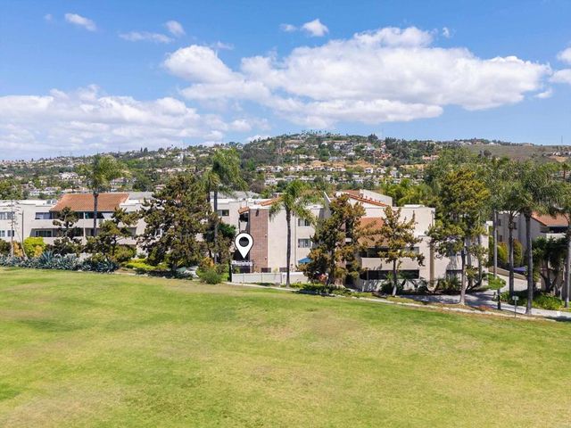 2607 Pirineos Way 103, Carlsbad, CA 92009