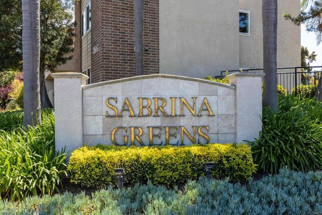 2607 Pirineos Way 103, Carlsbad, CA 92009