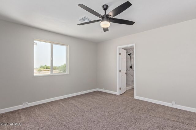 7525 W Lake Erie Drive, Casa Grande, AZ 85194