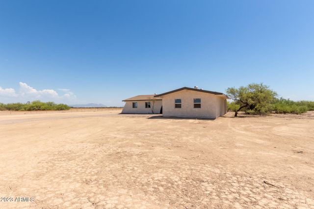 7525 W Lake Erie Drive, Casa Grande, AZ 85194