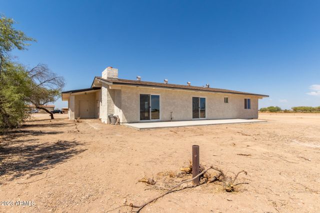 7525 W Lake Erie Drive, Casa Grande, AZ 85194