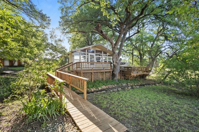 53 Bentwood Drive, Pottsboro, TX 75076