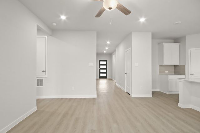 529 Wax Myrtle Way, Hockley, TX 77447