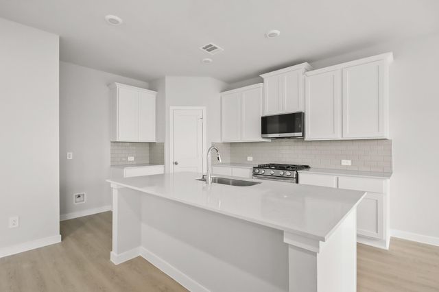 529 Wax Myrtle Way, Hockley, TX 77447
