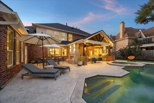 2811 Autumn Lake Drive, Katy, TX 77450