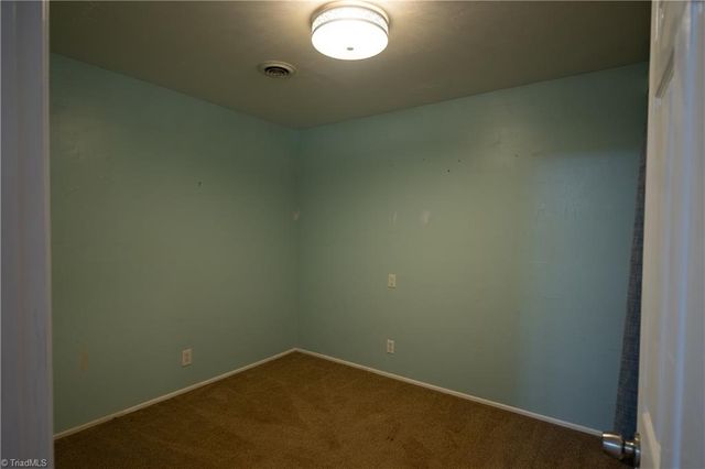 7606 Bailey Lane, Liberty, NC 27298