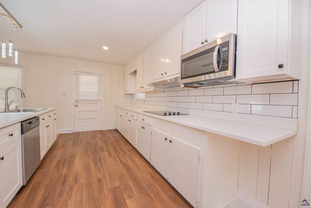 103 Oakdale Dr, Warner Robins, GA 31088