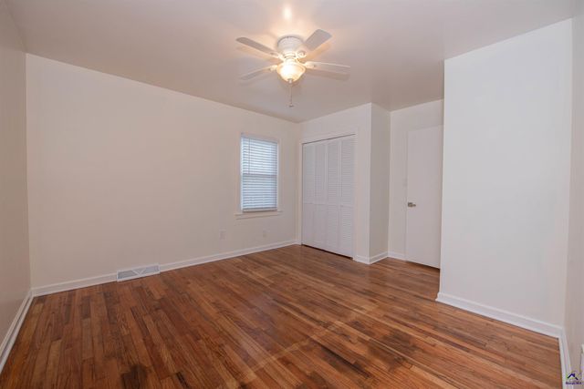 103 Oakdale Dr, Warner Robins, GA 31088