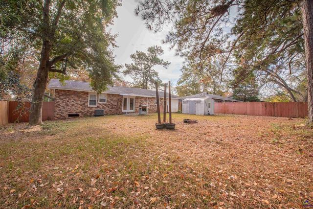 103 Oakdale Dr, Warner Robins, GA 31088