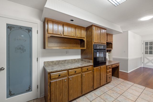 1025 Woodspoint Drive, Lawrenceburg, KY 40342