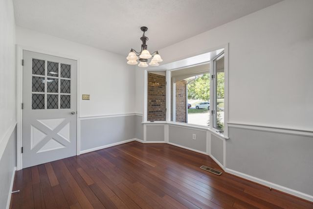 1025 Woodspoint Drive, Lawrenceburg, KY 40342