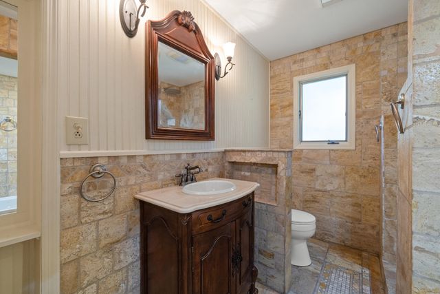 1025 Woodspoint Drive, Lawrenceburg, KY 40342