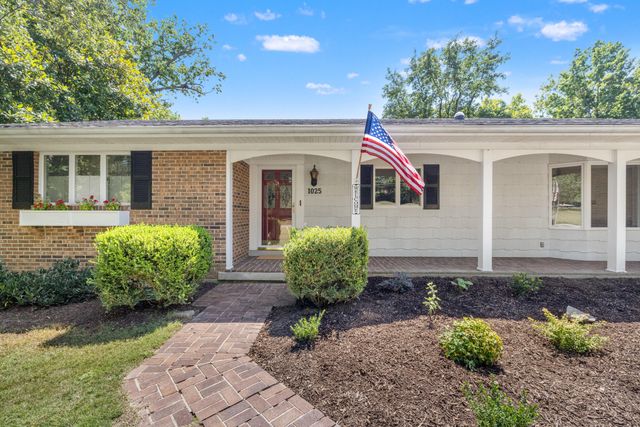 1025 Woodspoint Drive, Lawrenceburg, KY 40342