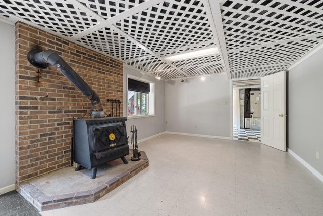 1025 Woodspoint Drive, Lawrenceburg, KY 40342