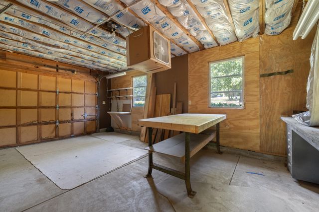 1025 Woodspoint Drive, Lawrenceburg, KY 40342