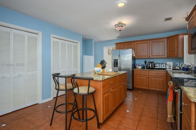 27 Barony Ln, Hilton Head Island, SC 29928