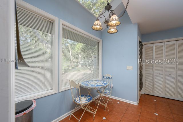 27 Barony Ln, Hilton Head Island, SC 29928