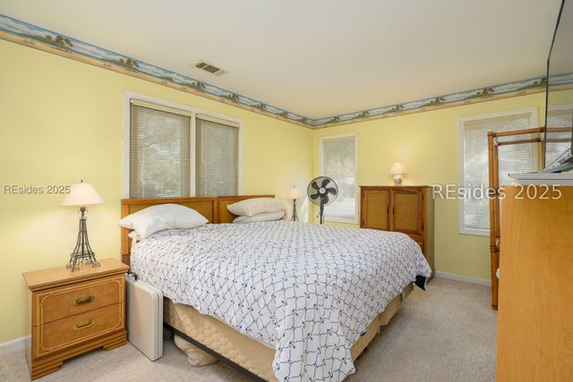 27 Barony Ln, Hilton Head Island, SC 29928