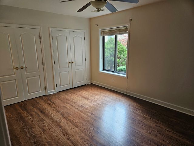 10723 5th Ave Cut Off Avenue 103, Countryside, IL 60525