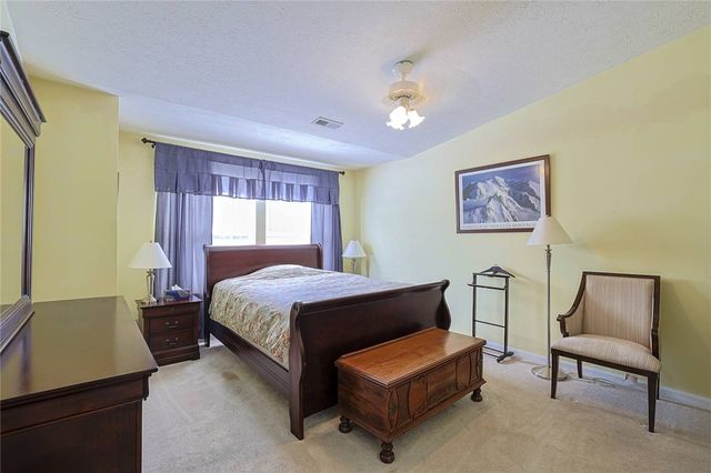 6714 Washington Circle, Middletown, OH 45005