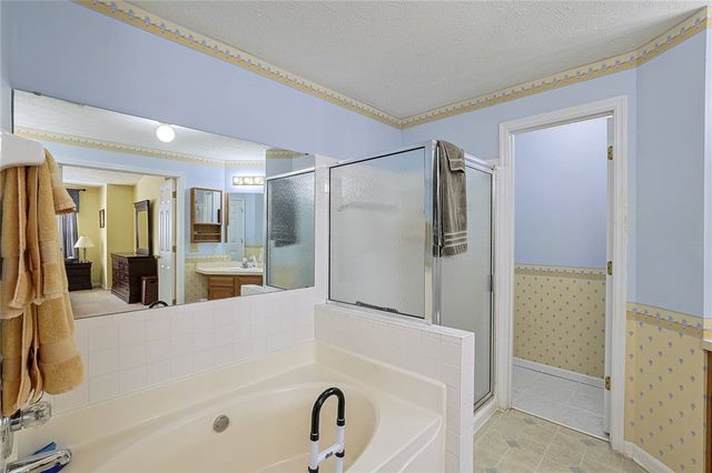 6714 Washington Circle, Middletown, OH 45005