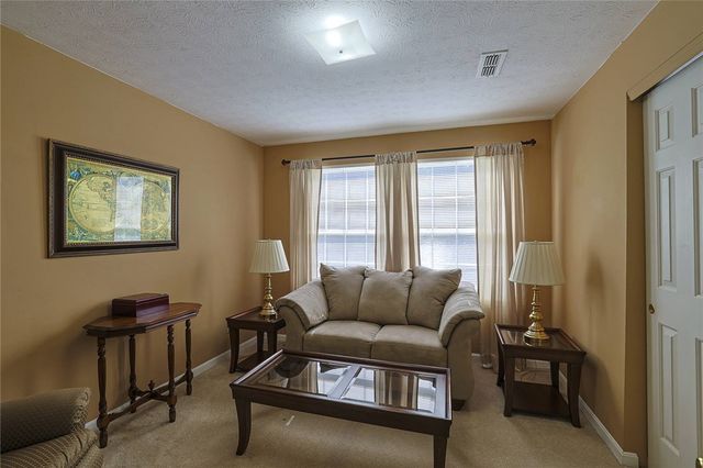 6714 Washington Circle, Middletown, OH 45005