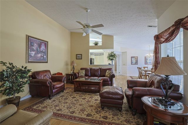 6714 Washington Circle, Middletown, OH 45005