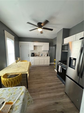 2201 E 86th Street, Cleveland, OH 44106