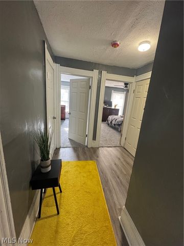 2201 E 86th Street, Cleveland, OH 44106