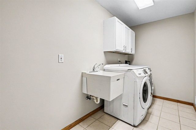 7474 Wiczer Drive, Whitehall, MI 49461