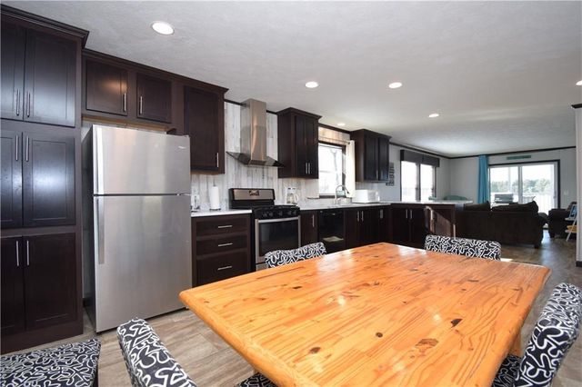 6604 Southview Point, Siren, WI 54872