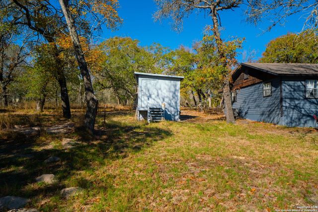 119 Post Oak Rd, La Vernia, TX 78121