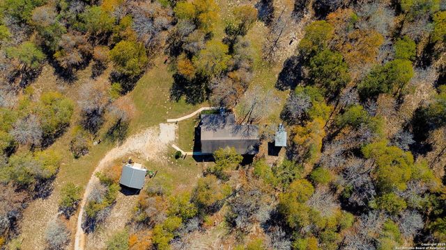 119 Post Oak Rd, La Vernia, TX 78121