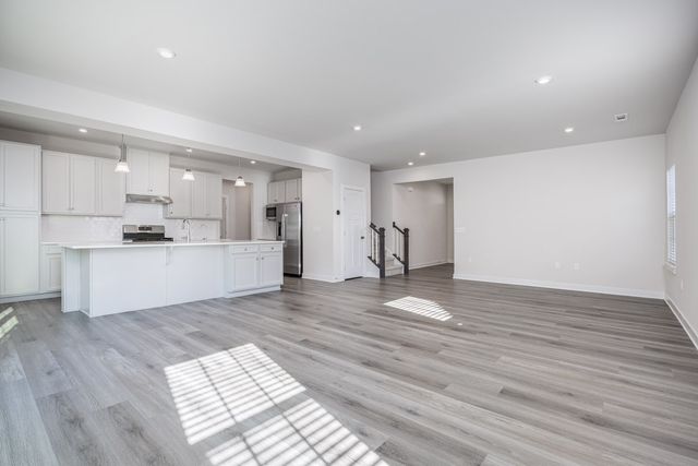 968 Caywood Rd, Smyrna, TN 37167