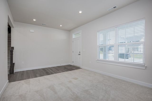 968 Caywood Rd, Smyrna, TN 37167