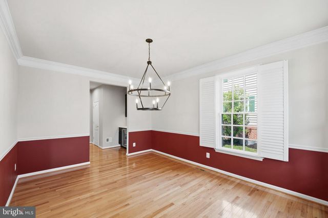 11701 TOWN GREEN RD, Bristow, VA 20136