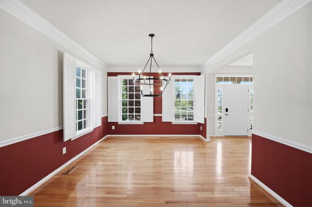 11701 TOWN GREEN RD, Bristow, VA 20136