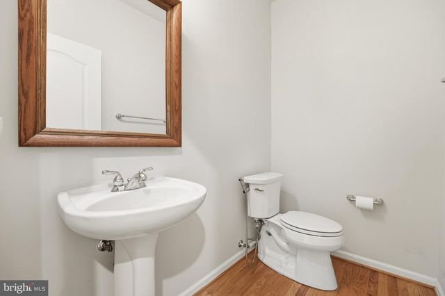 11701 TOWN GREEN RD, Bristow, VA 20136