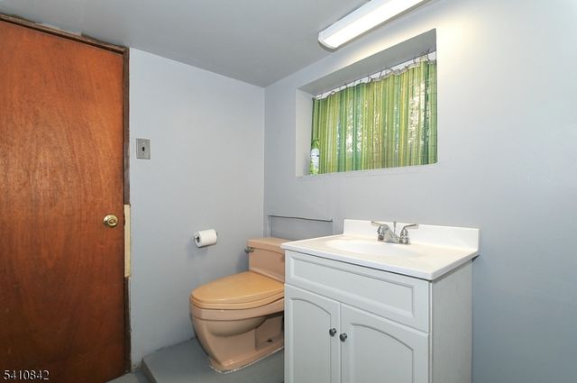 212 W Morris Ave, Linden City, NJ 07036