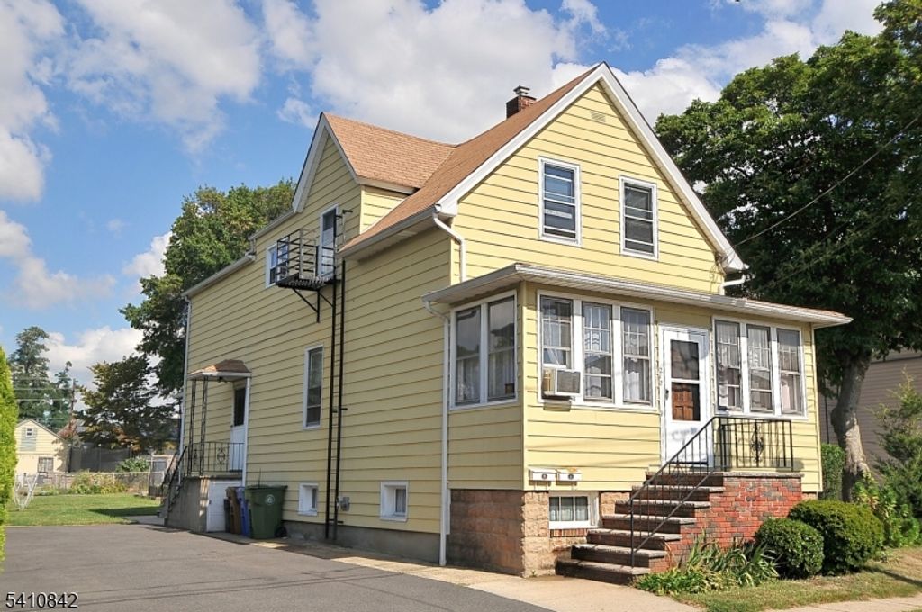 212 W Morris Ave, Linden City, NJ 07036