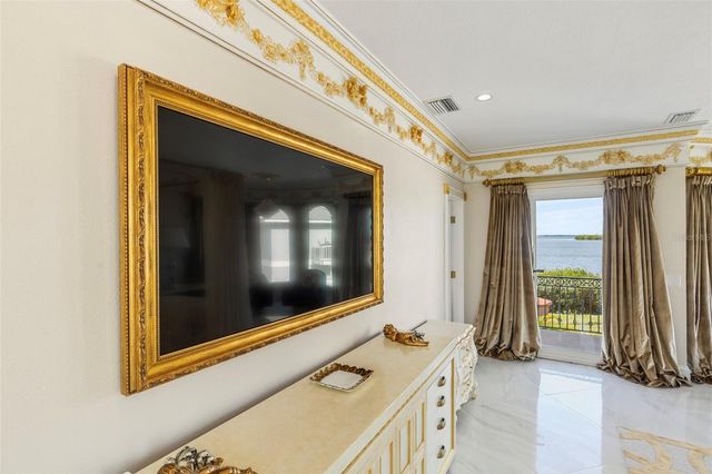 2115 ALEXIS COURT, Tarpon Springs, FL 34689