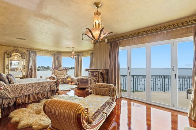 2115 ALEXIS COURT, Tarpon Springs, FL 34689