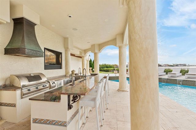 2115 ALEXIS COURT, Tarpon Springs, FL 34689