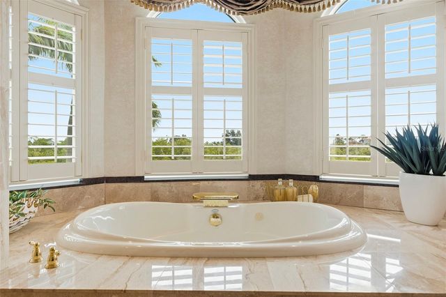 2115 ALEXIS COURT, Tarpon Springs, FL 34689