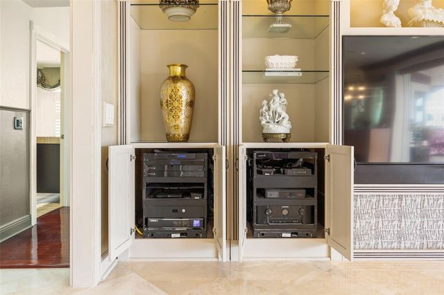 2115 ALEXIS COURT, Tarpon Springs, FL 34689