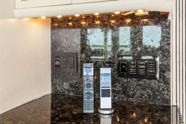 2115 ALEXIS COURT, Tarpon Springs, FL 34689