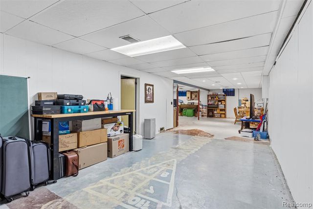5114 Reid Road, Swartz Creek, MI 48473