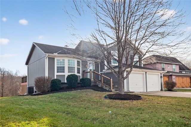 8411 NE 115th Street, Kansas City, MO 64157