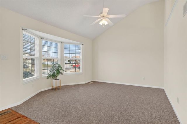 8411 NE 115th Street, Kansas City, MO 64157